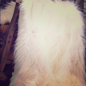 Mongolian Faux Fur Throw